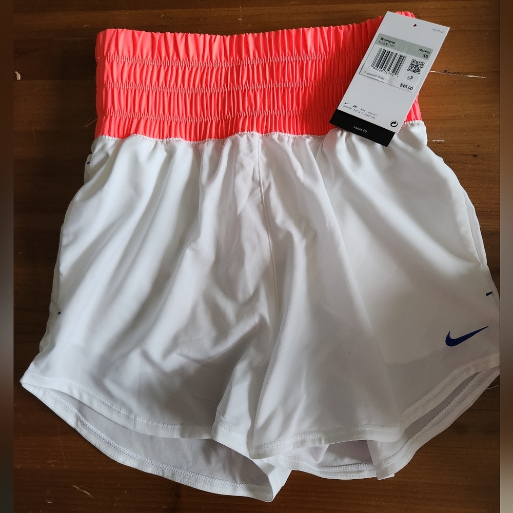 Nike Dri-FIT One Womens Ultra High-Waisted 3" Brief-Lined Shorts, XS White